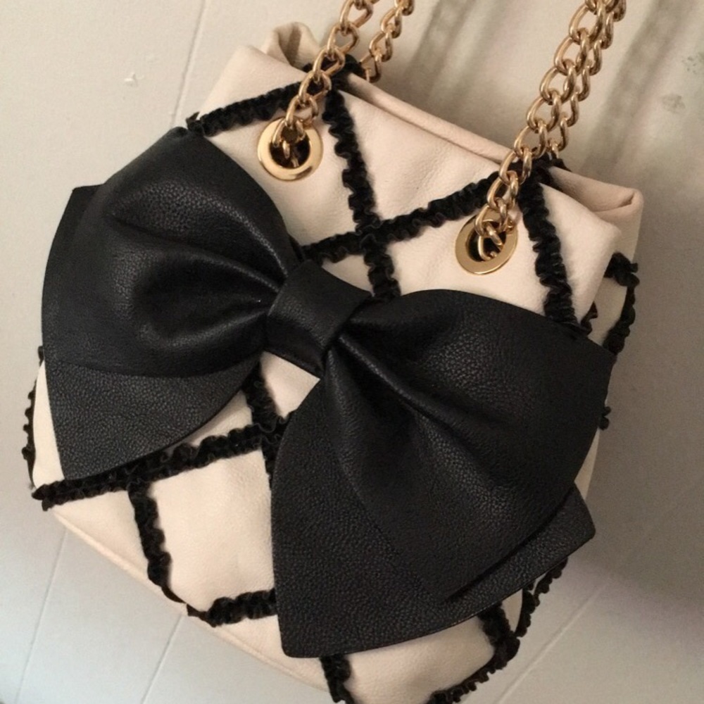 Betsy Johnson purse